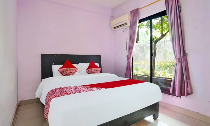 Sukarami Hotel | OYO 91680 Hotel MentariNearRumah Sakit Myria