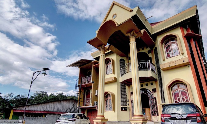Pasir Pengaraian Hotel | OYO 92818 Penginapan Garuda Syariah
