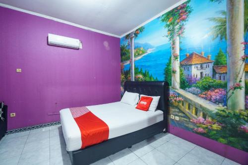 East Jakarta Hotel | OYO 93134 Hotel Radom