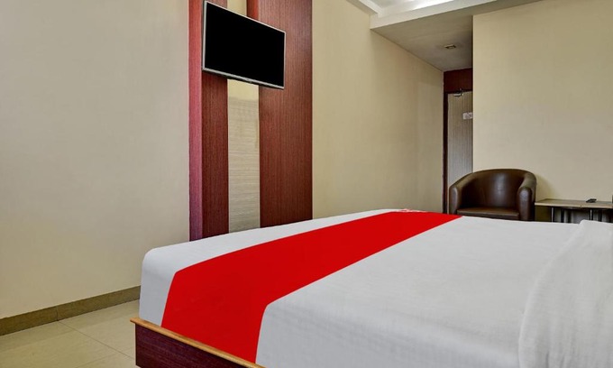 RS Puram Hotel | OYO Flagship 81278 Hotel Grand Stays