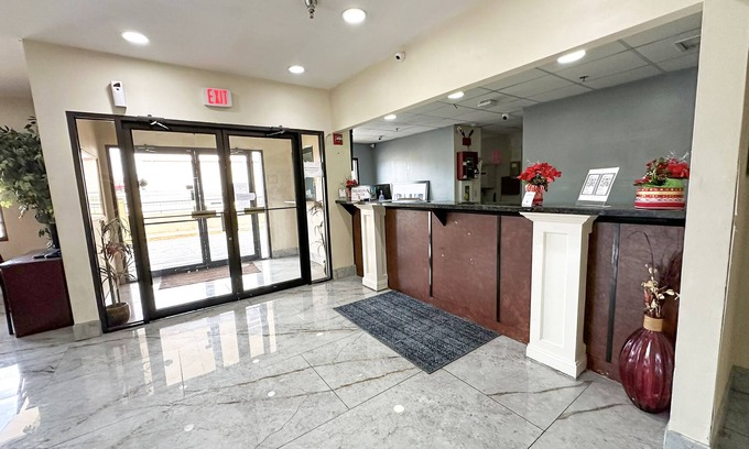 Mount Berry Hotel | OYO Hotel Rome West GA
