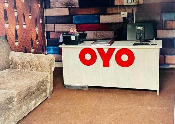 Ghaziabad Hotel | OYO Hotel Royal Apple