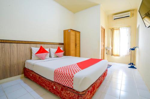 Palembang Hotel | OYO Life 2502 Syariah Triantama Kost
