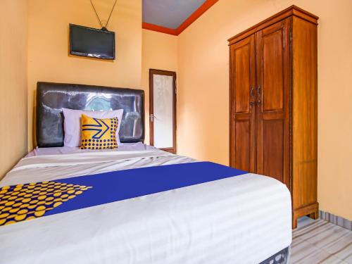 Palembang Hotel | OYO Life 90433 Serasi Kost