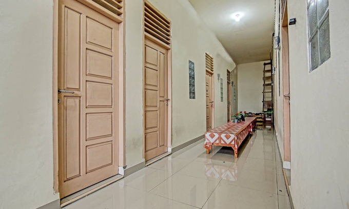 Sukarami Hotel | OYO Life 91268 Homestay Bu Erma Syariah