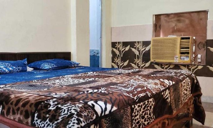 Dadri Hotel | OYO Rock Star Hotel & Rooms