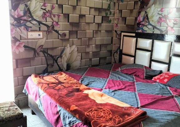Narwana Hotel | OYO Surya Guest House