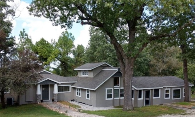 Jenkins Other | Ozark Mountain Retreat near Shell Knob and Table Rock Lake