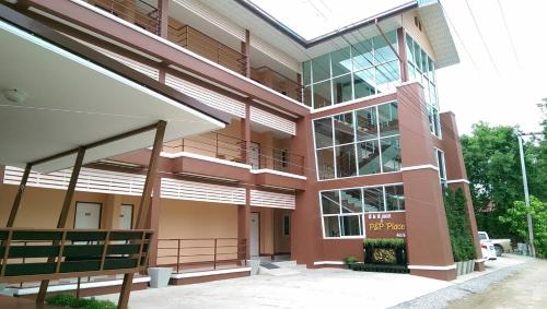 Ban Tai Apartment | P and P Place