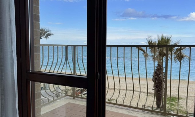 Porto Recanati Apartment | P056 – Porto Recanati, comfortable three-room apartment facing