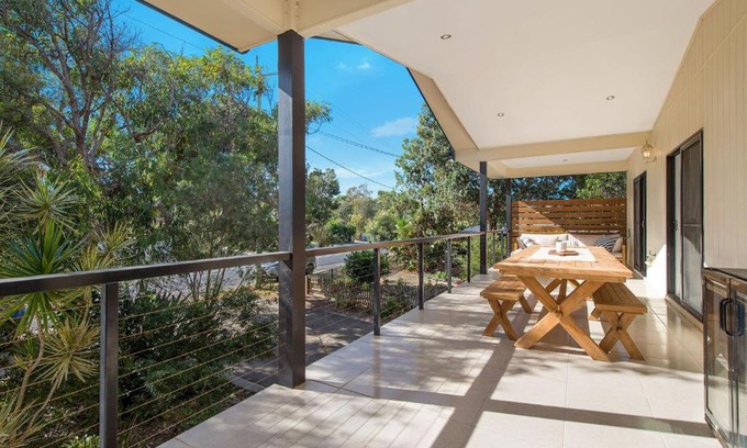 Dunbogan House | Pacific Sounds