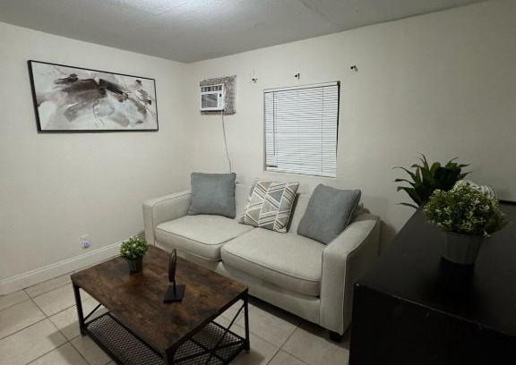 Dania Beach House | Pacifica Blue Ocean