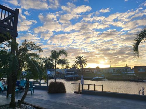 Port Richey Apartment | Paddle in the sunset with Manatee