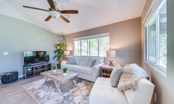 Kapoho House | Pahoa House with Lanai, Walk to Ocean!