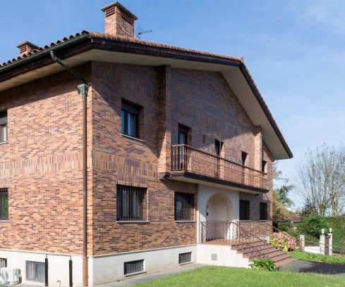 San Sebastian House | PAKELEKU
