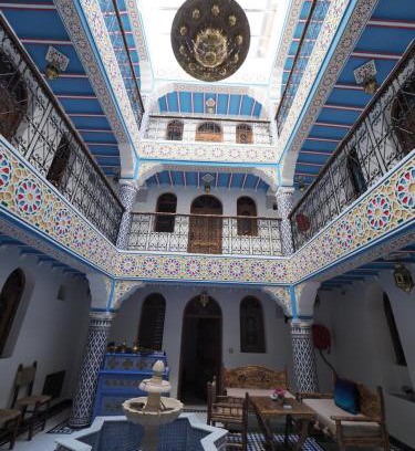 Souika House | Palacio Del Sol