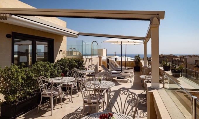 Valletta Hotel | Palais Le Brun