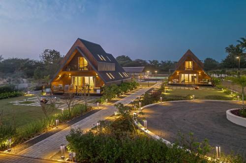 Nashik Villa | Palasa by Aer Studio