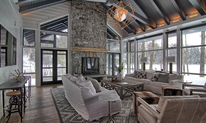 Muskoka Lakes Cottage | Palatial and private 7 Bed | 6 Bath Lake Rosseau! Sunsets!