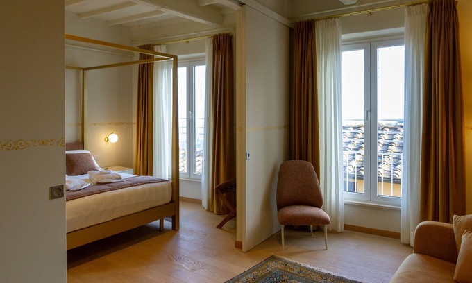 San Miniato Bed & Breakfast | Palazzo Essenza
