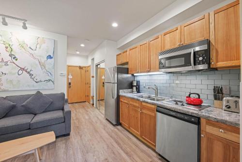 Olympic Valley Apartment | Palisades Tahoe Lodge Rentals Premium Studio #149