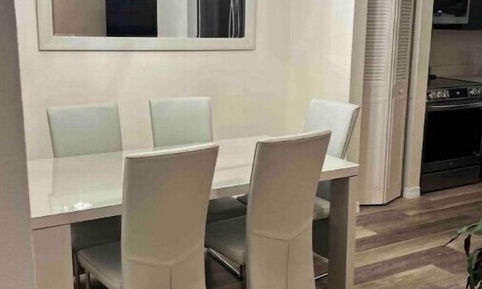 Palm Harbor House | Palm Harbor Hideout