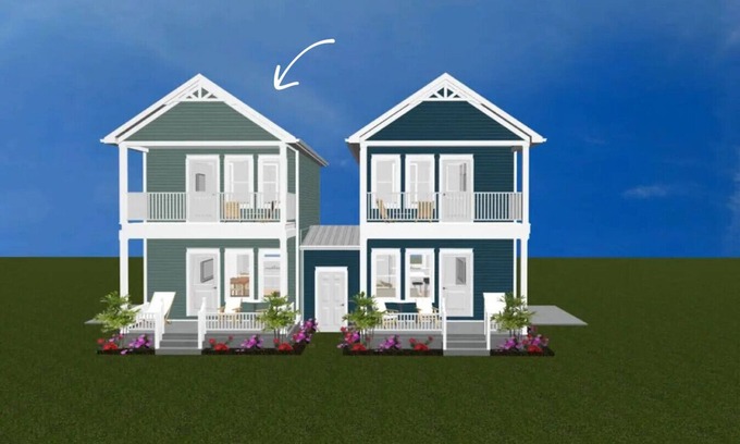 Celina Cottage | Palm Palace: 3 bed/2.5 bath Lakeside Cottage w/King Beds & Game Room!