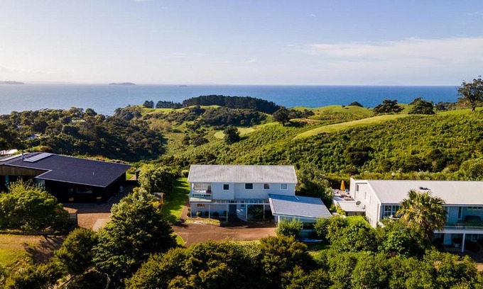 Ostend Villa | Palm Ridge - near Onetangi & Palm Beach