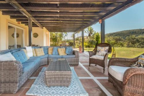 San Roque Apartment | Palm Tree Golfers Retreat With Private Pool