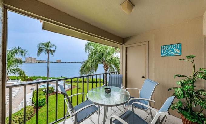 Palma del Mar House | Palma Dont Worry Beach Happy on Isla del Sol