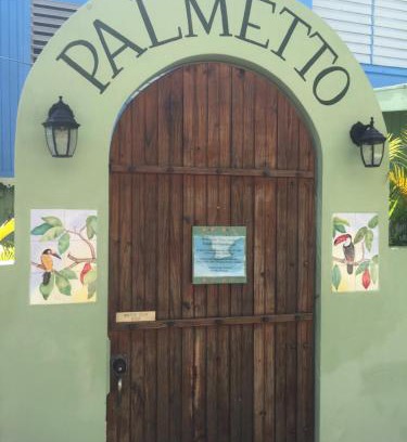 Culebra Pueblo Hotel | Palmetto Guesthouse