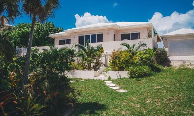 North Palmetto Point House | Palmetto Sunrise by Eleuthera Vacation Rentals