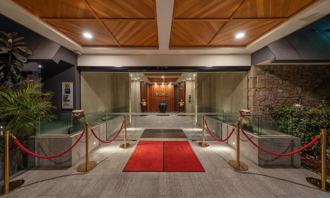Greenacre Hotel | Palms Hotel