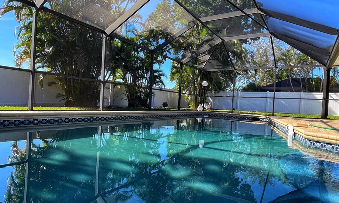 Cypress Lakes Estates House | Palms, Your Florida Retreat, Private Heated Pool