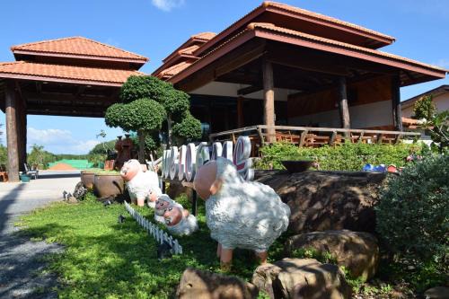 Khao Saming Resort | Palmsuay Resort