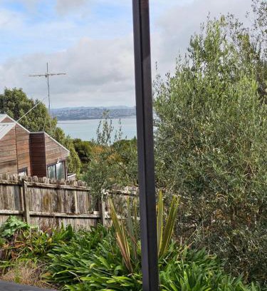 Beach Haven House | Pamela's Cosy Cottage