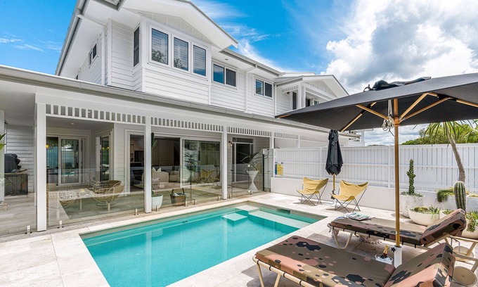 Byron Bay House | Pandanus House - spacious, luxurious and uber cool.