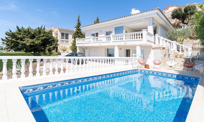 El Mas Isaac House | Panorama by Interhome