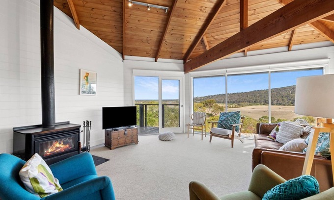 Aireys Inlet House | Panorama Dream - Experience coastal and bush living