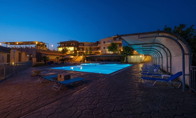 Foinikounta Apartment | Panorama Resort