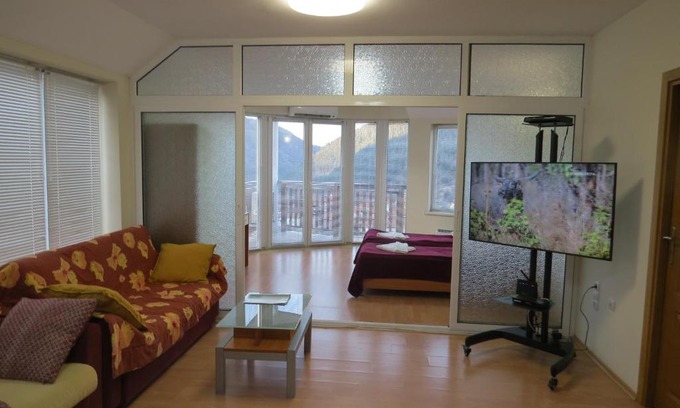 Beli Iskar Apartment | Panoramic Apartment 301 in Eagle Rock Complex