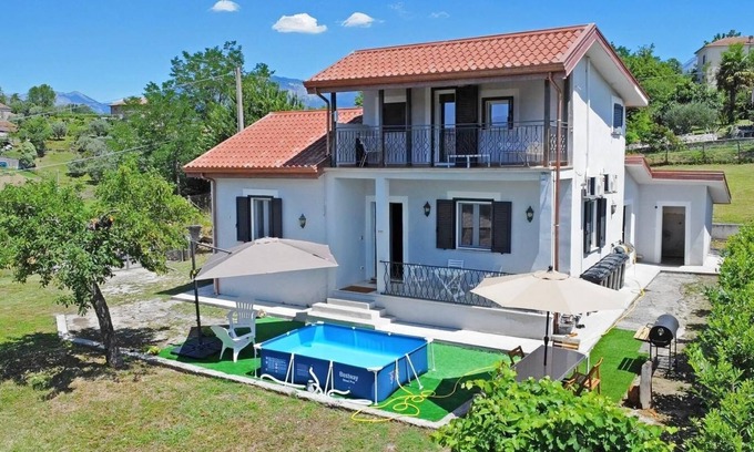 Atina House | Panoramic home with fenced in yard in the heart of Val Comino, Atina, Italy