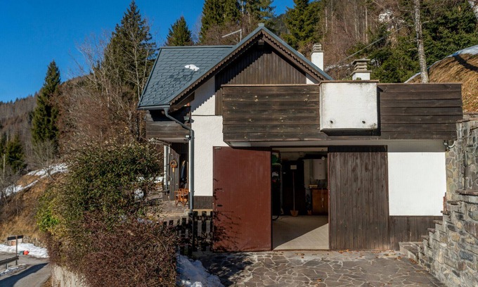 Ligosullo Villa | Panoramic House Carnia-Mountain View APT & Parking
