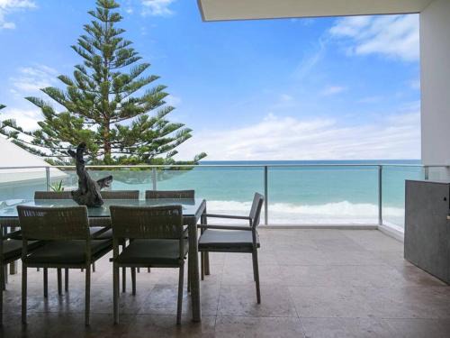 The Entrance North Apartment | Panoramic Ocean Penthouse - Dolphin View
