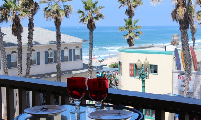 Pacific Beach Condo | PANORAMIC OCEAN VIEWS! Steps To Beach, Shops, Restaurants, Night Life