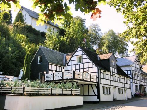 Oberkirchen Apartment | Panoramic Stay, Schmallenberg