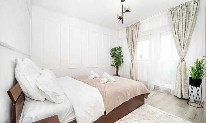 Timisoara Apartment | Panoramic Top floor Apartment with Spectacular Views