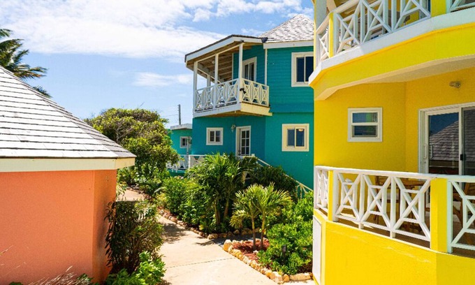Sea Rocks Villa | Panoramic Views 2BR Villa - Arawak Beach Club