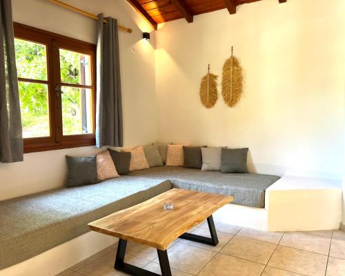Koukounaries Villa | Panos Villas