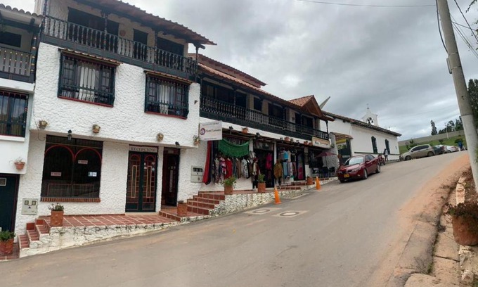 Tibasosa Hotel | Pantano de Vargas - Hotel Lancers - Paipa Boyacá